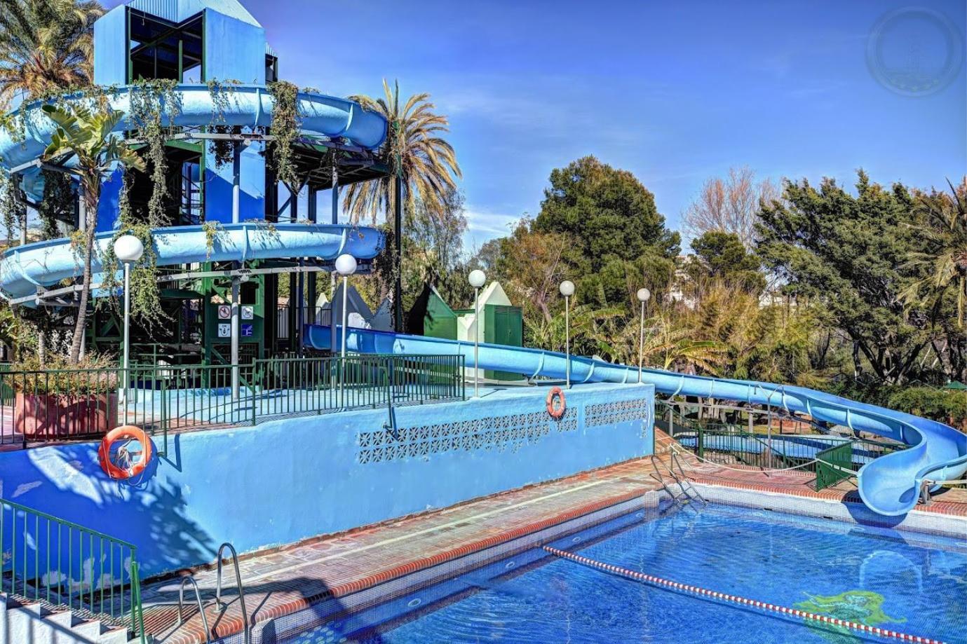 Large Deluxe Front Sea View Benalbeach Benalmadena