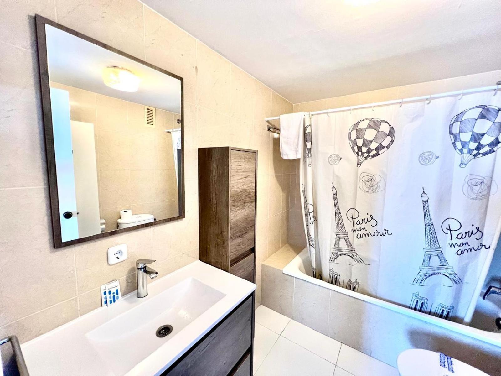 Apartment Large Deluxe Front Sea View Benalbeach