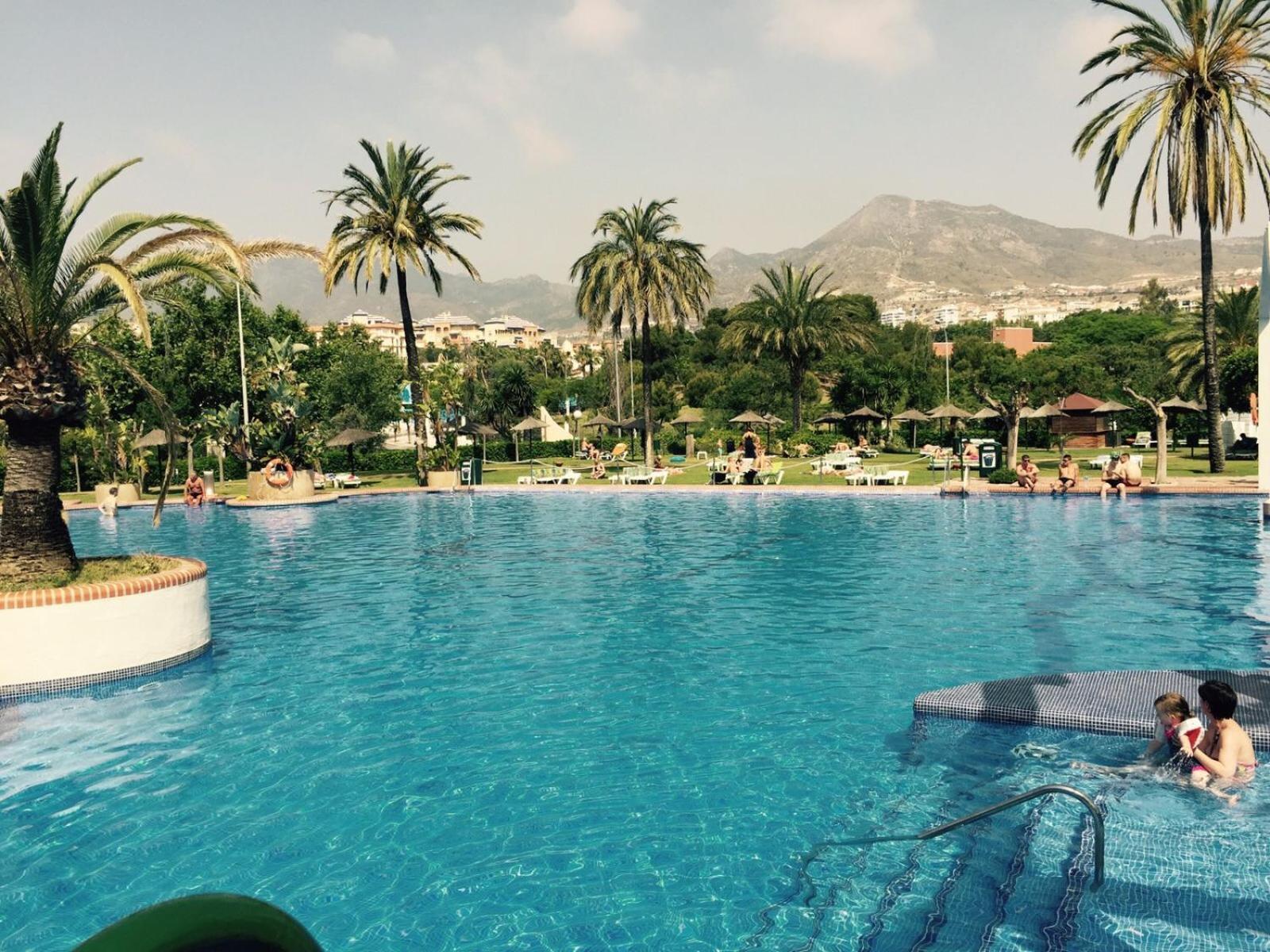 Large Deluxe Front Sea View Benalbeach * Benalmadena